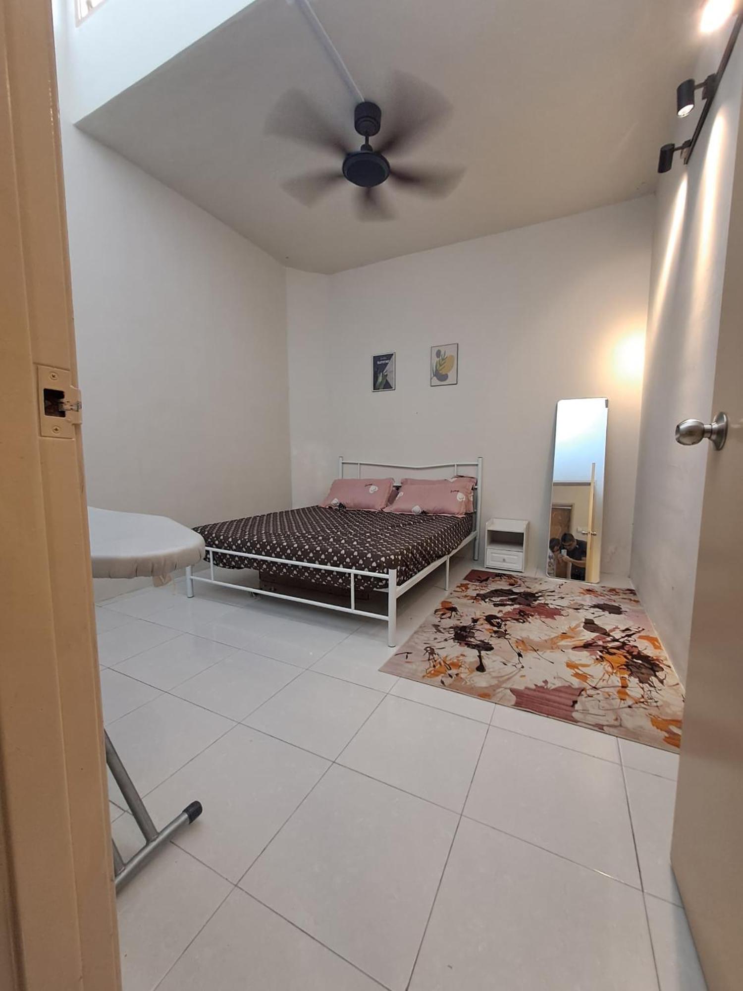 Dahlya Homestay Kuantan Exterior photo